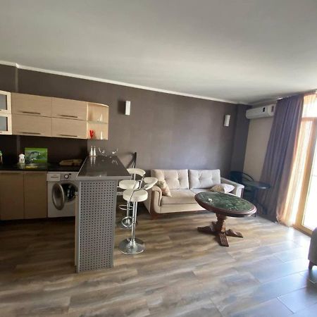 Orbi Plaza Apartment Batumi Exterior photo